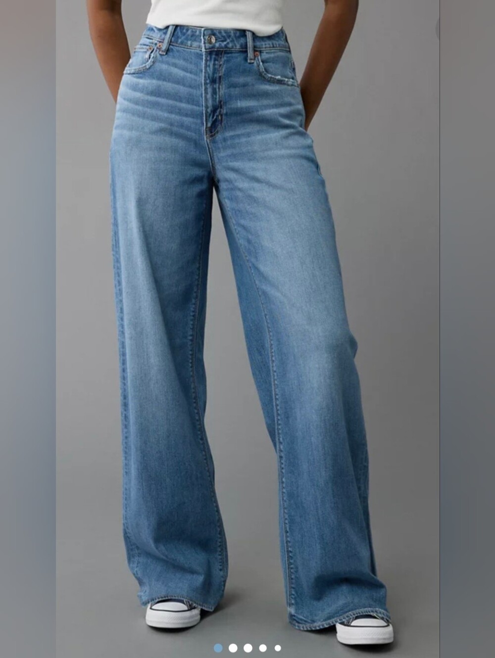 AE Super High-Waisted Baggy Wide-Leg Jean